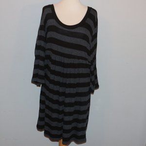 Plus Size 2X Gray and Black Dress
